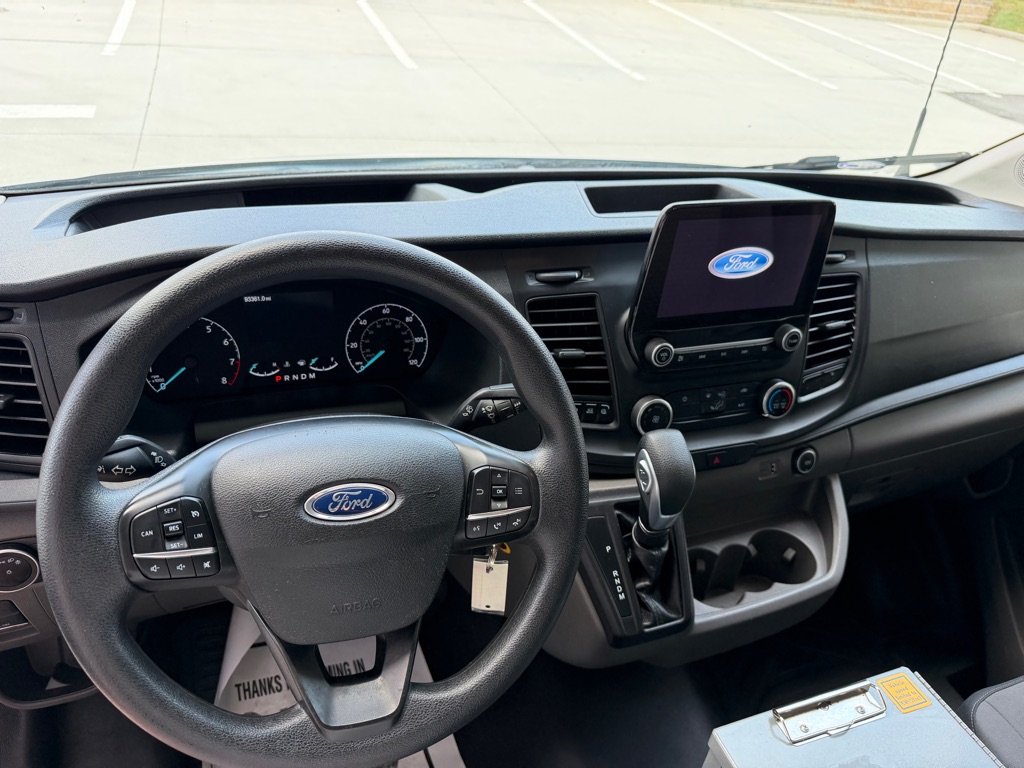 Photo 12 of this FORD TRANSIT T-150