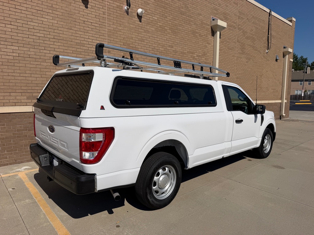 Photo 3 of this FORD F150 XL LWB