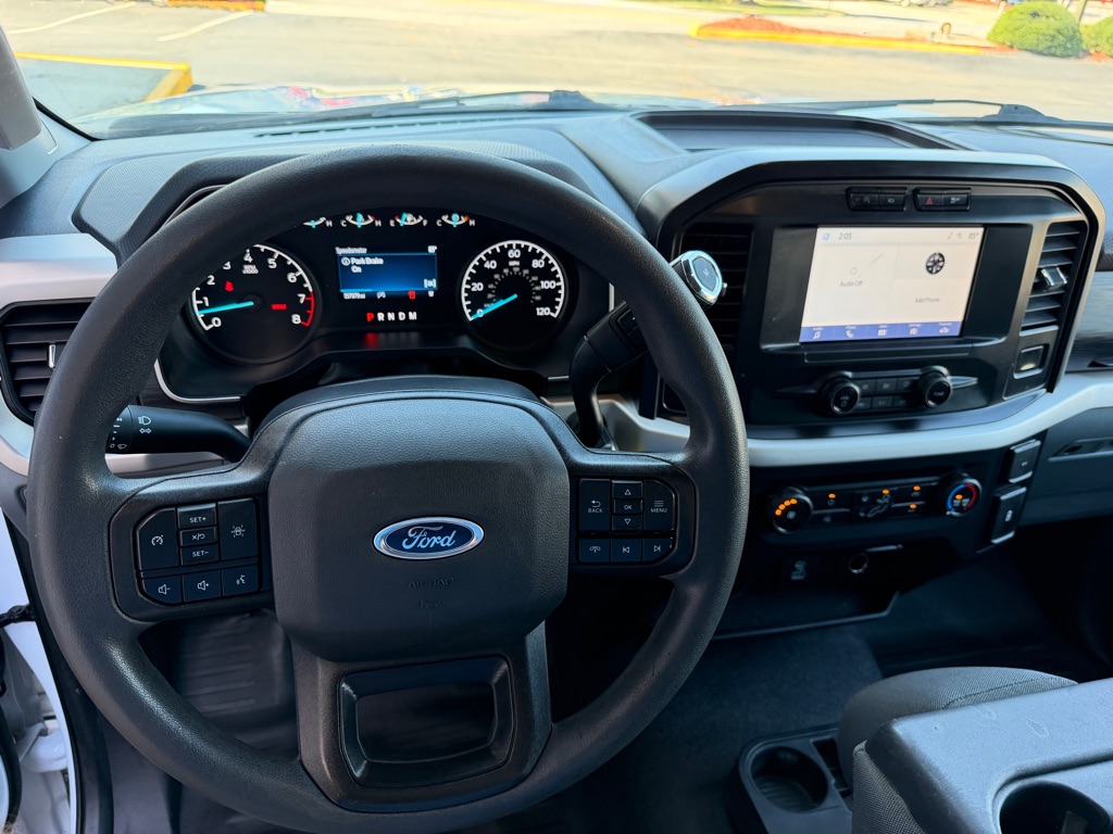 Photo 15 of this FORD F150 XL LWB