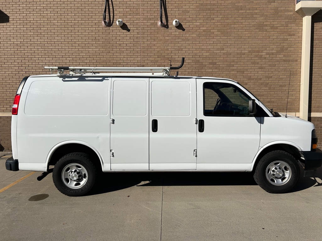 2022 CHEVROLET EXPRESS G2500