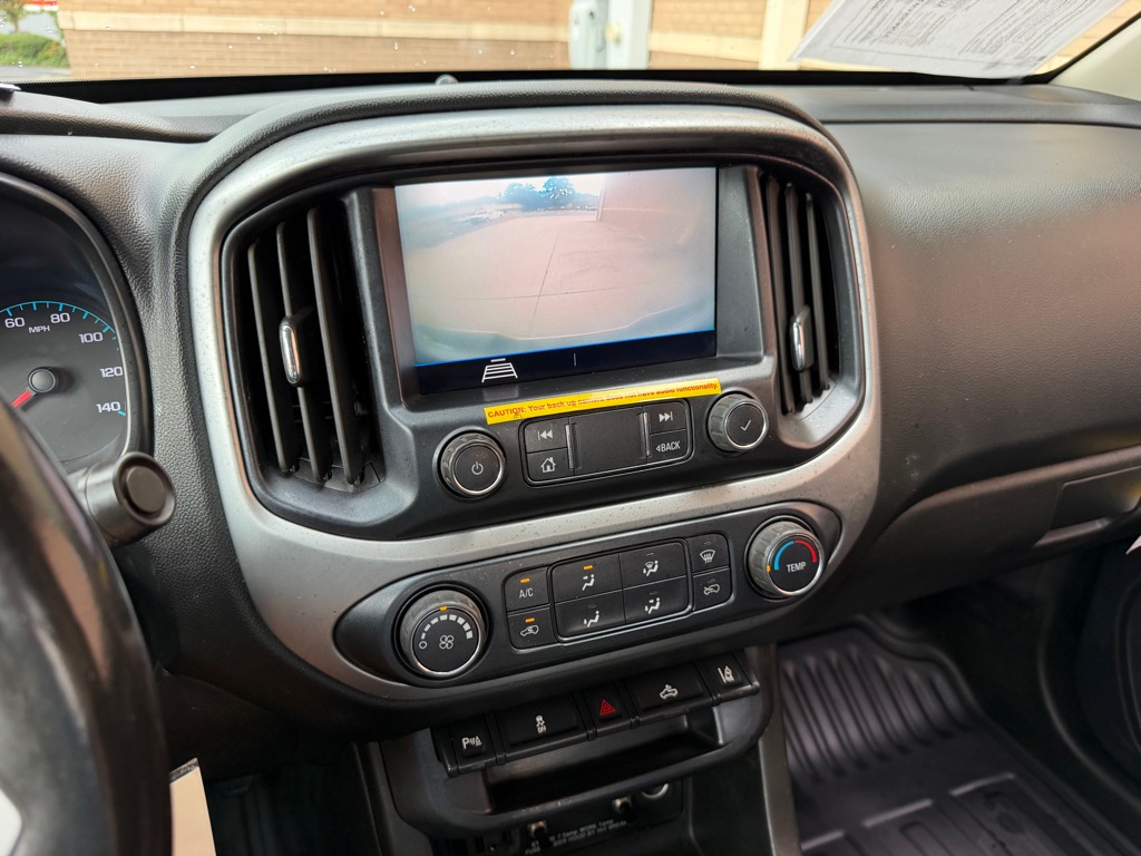 Photo 20 of this CHEVROLET COLORADO LT