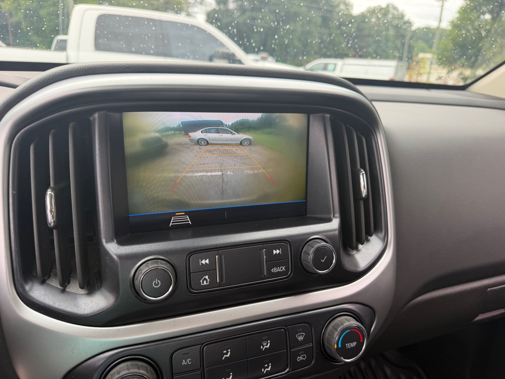 Photo 16 of this CHEVROLET COLORADO LT 4X4