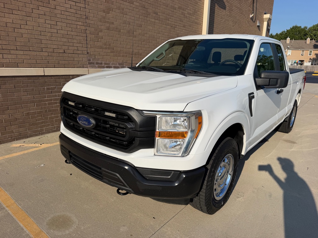 Photo 10 of this FORD F150 SC 4X4