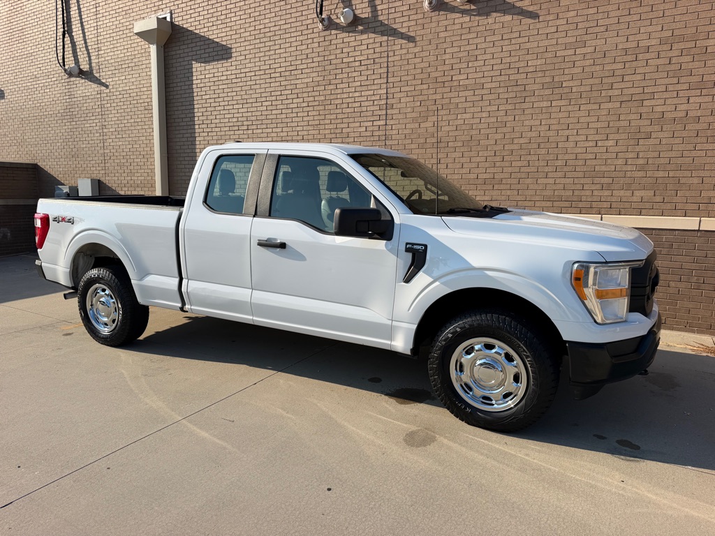 Photo 5 of this FORD F150 SC 4X4