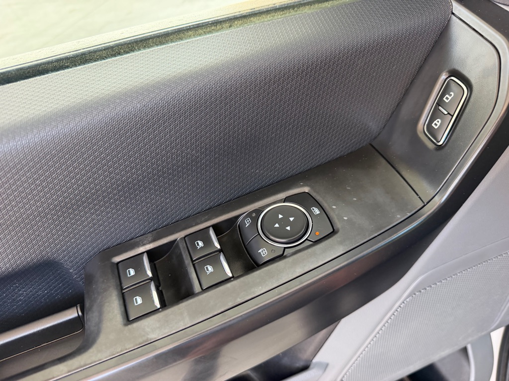 Photo 14 of this FORD F150 SC 4X4