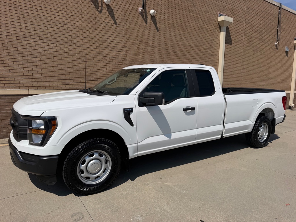 Photo 5 of this FORD F150 SC LWB
