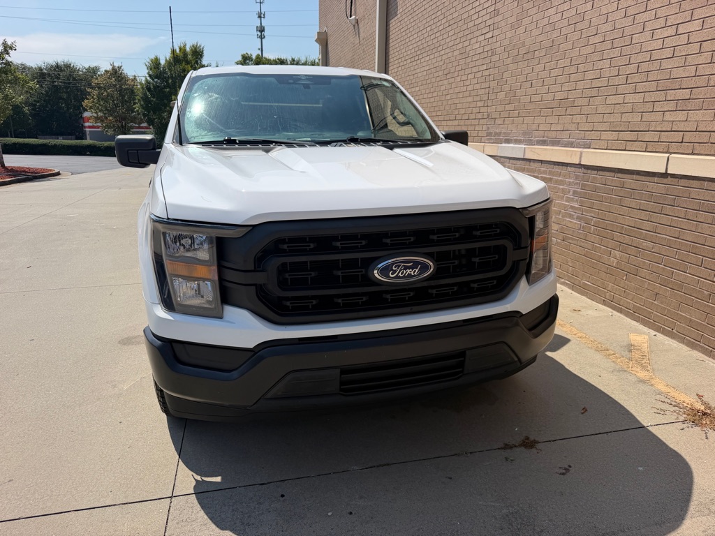 Photo 9 of this FORD F150 SC LWB