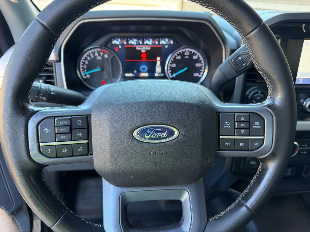 Photo 19 of this FORD F150 SC XLT