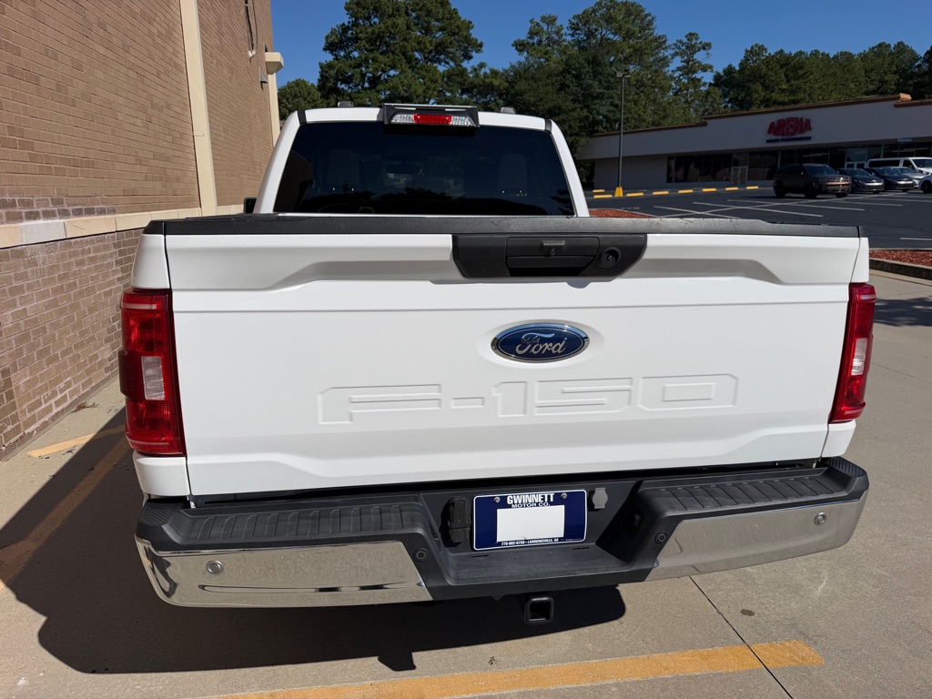 Photo 6 of this FORD F150 SC XLT
