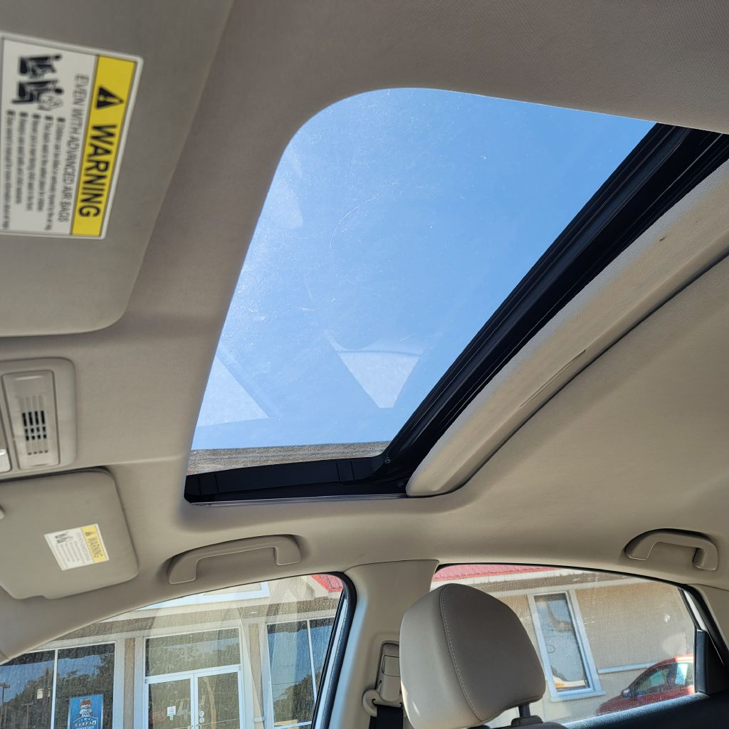 Photo 7 of this HONDA CIVIC