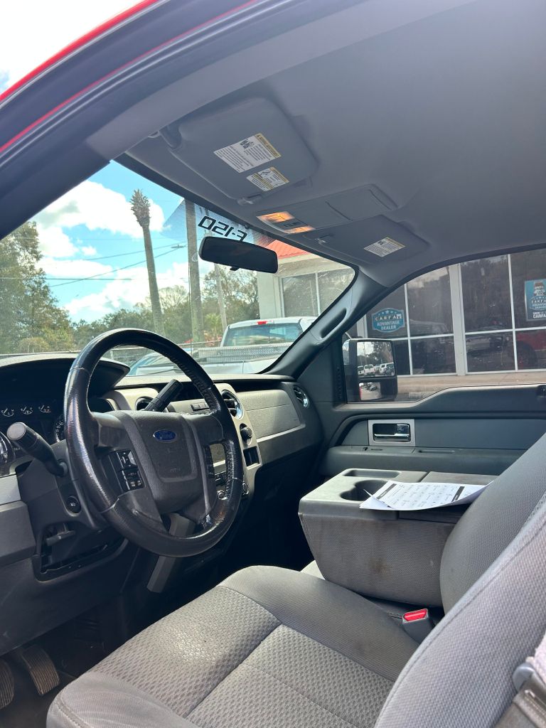 Photo 5 of this FORD F150