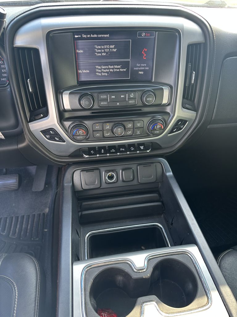 Photo 7 of this GMC SIERRA