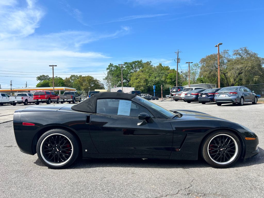 Photo 2 of this CHEVROLET CORVETTE