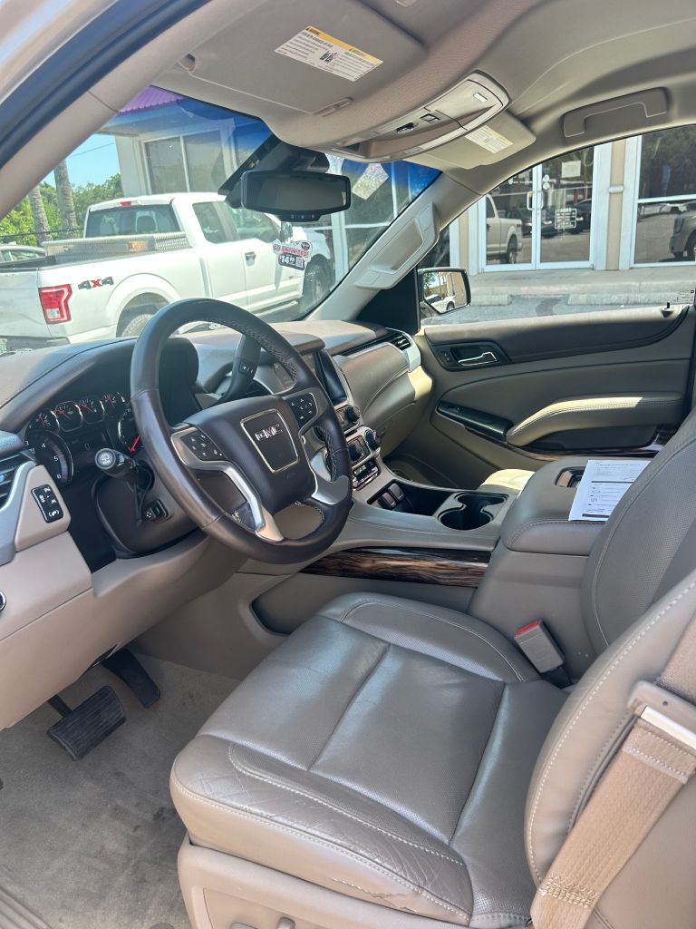 Photo 5 of this GMC YUKON XL