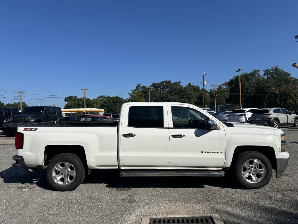 Photo 2 of this CHEVROLET SILVERADO 1500