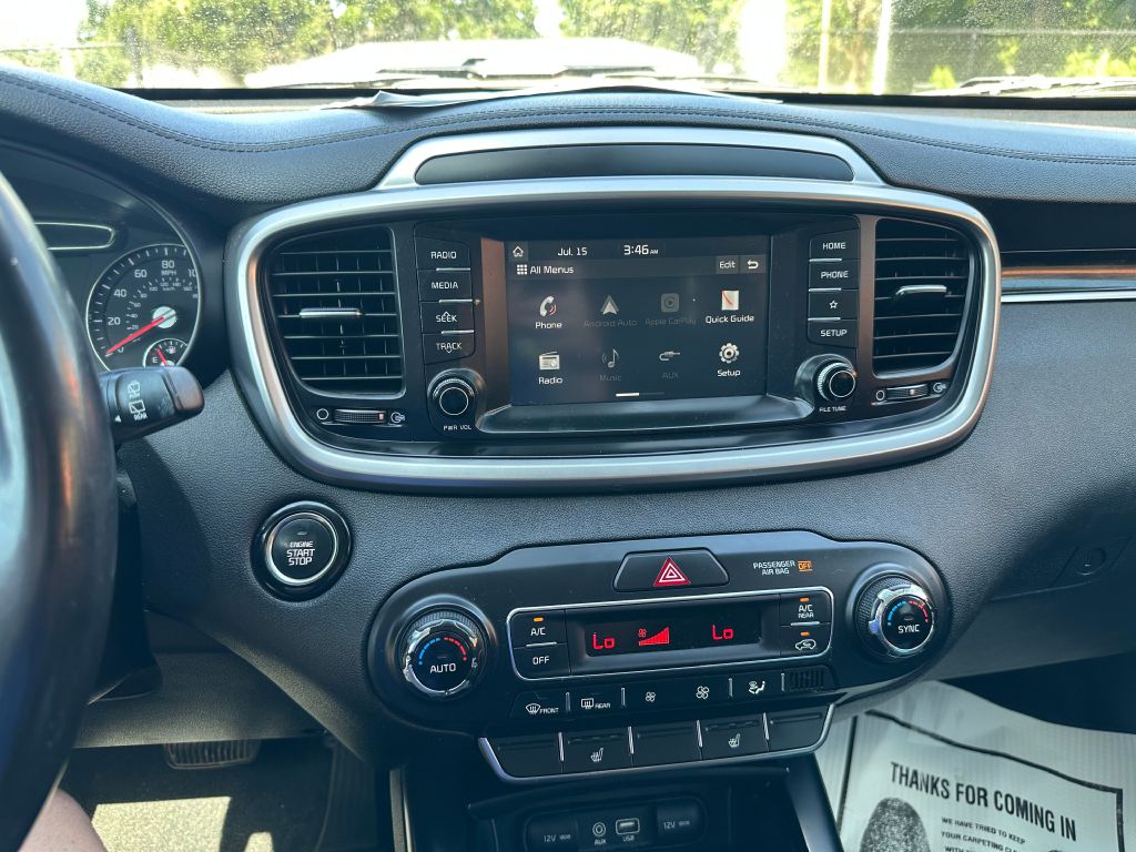 Photo 5 of this KIA SORENTO