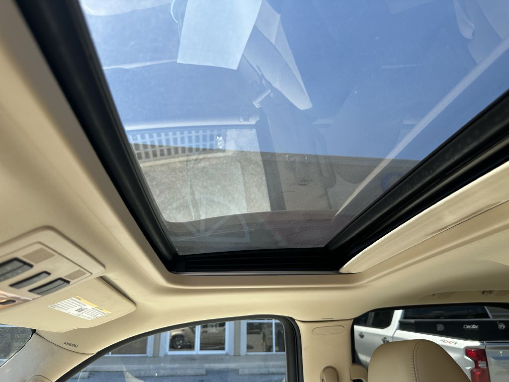 Photo 10 of this CADILLAC ESCALADE