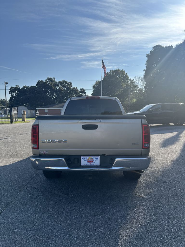 Photo 4 of this DODGE RAM 1500