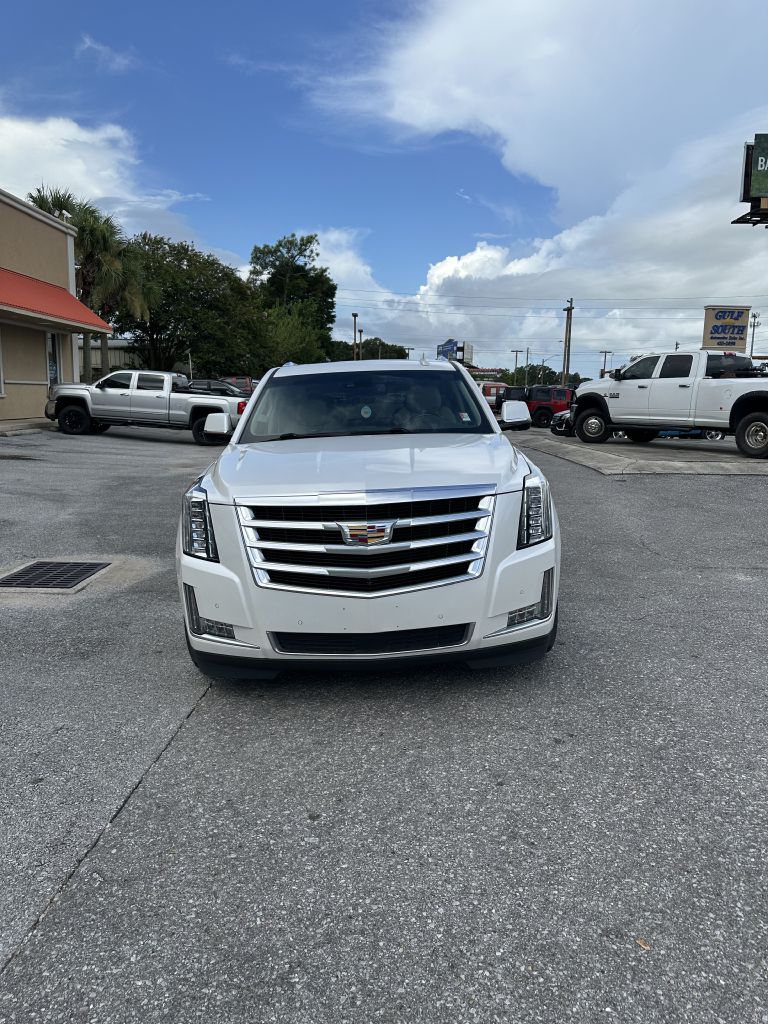 Photo 2 of this CADILLAC ESCALADE