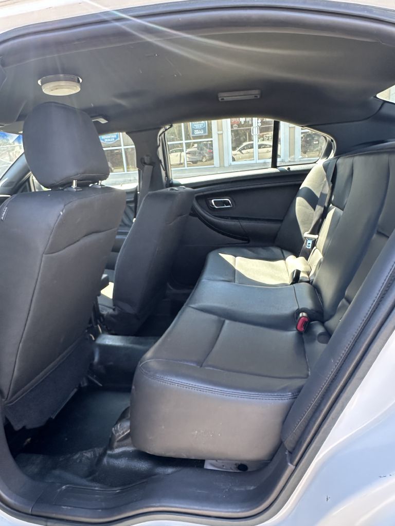 Photo 6 of this FORD TAURUS