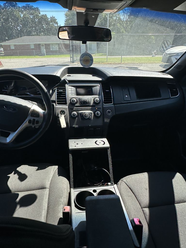 Photo 7 of this FORD TAURUS