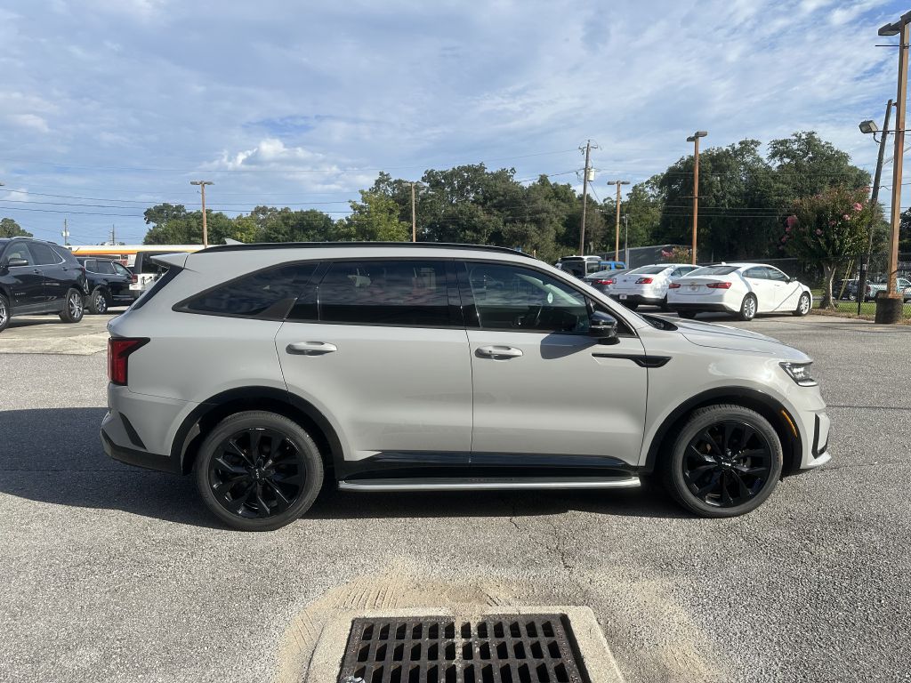 Photo 2 of this KIA SORENTO