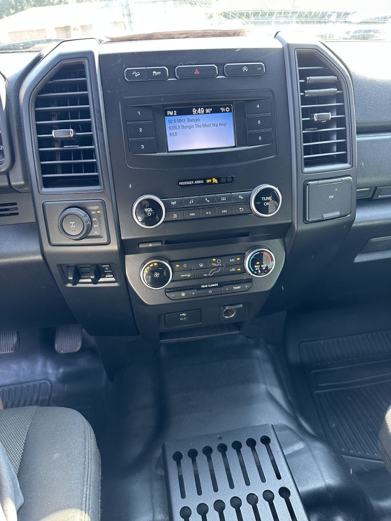 Photo 7 of this FORD EXPEDITION