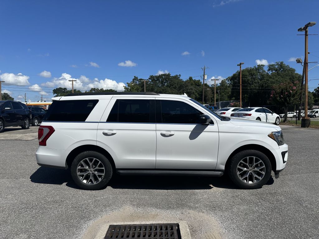 Photo 2 of this FORD EXPEDITION