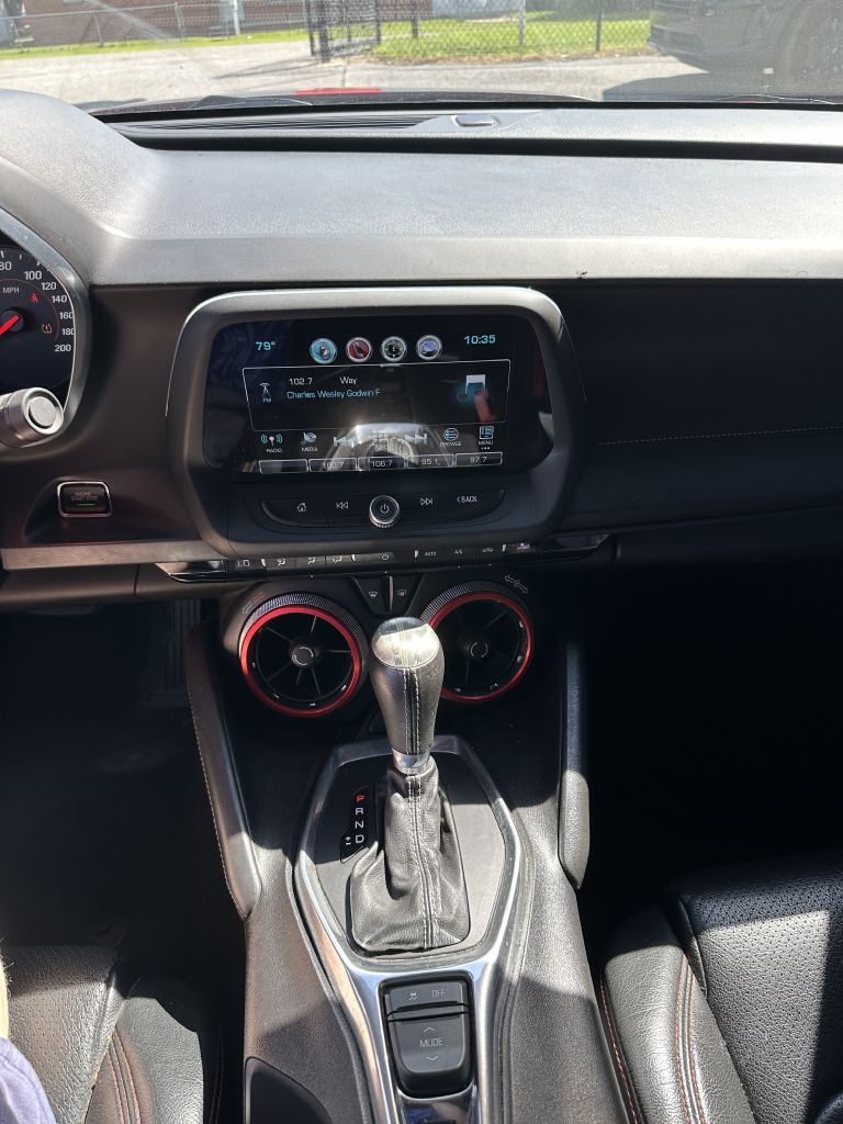 Photo 6 of this CHEVROLET CAMARO