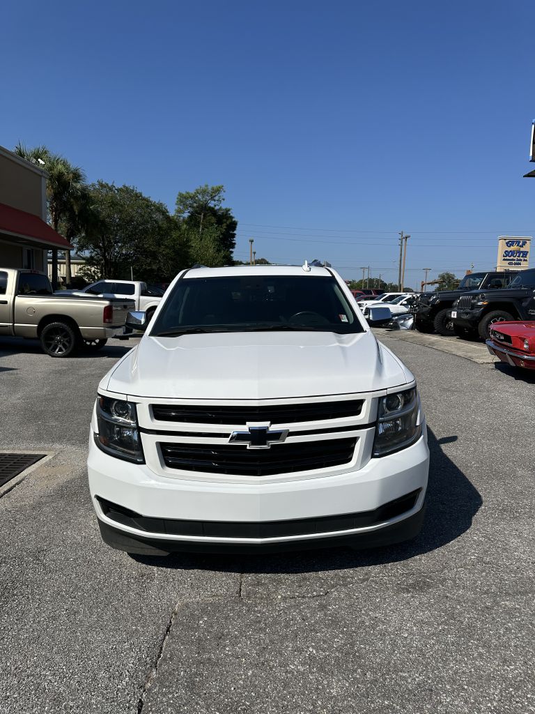 Photo 2 of this CHEVROLET TAHOE