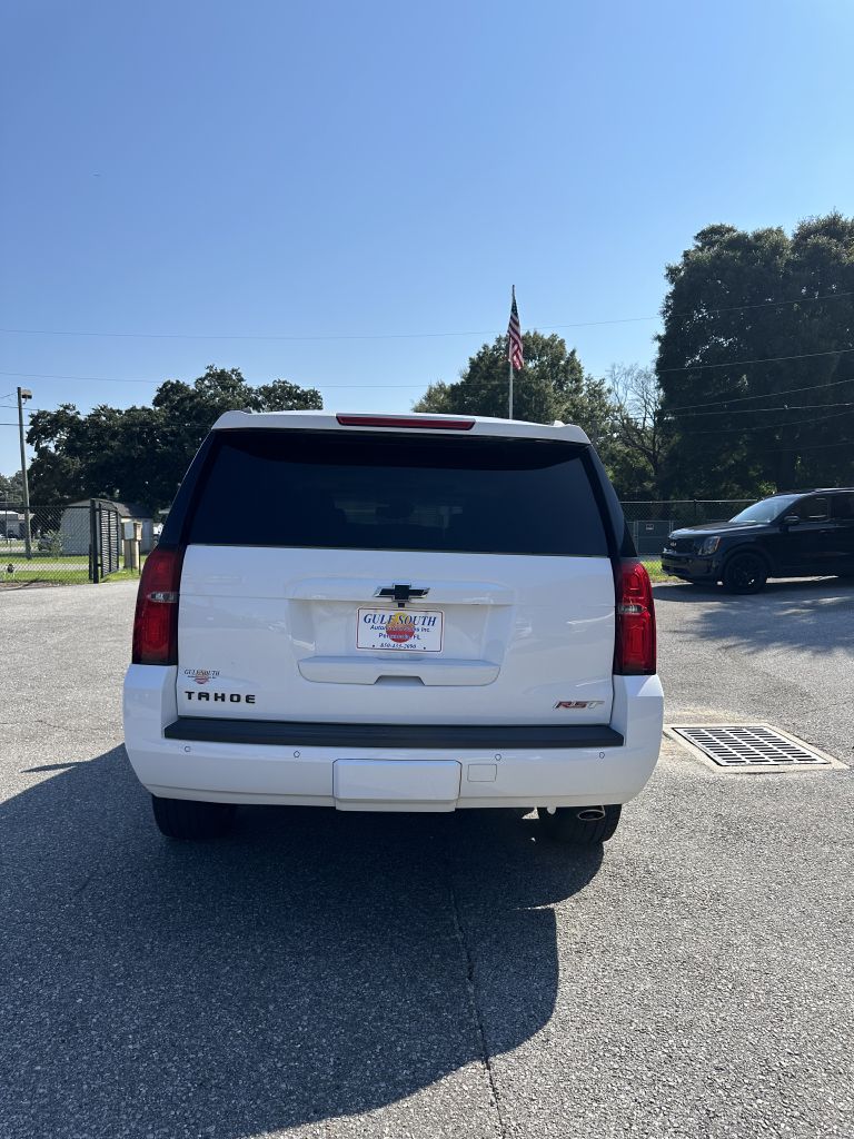 Photo 4 of this CHEVROLET TAHOE