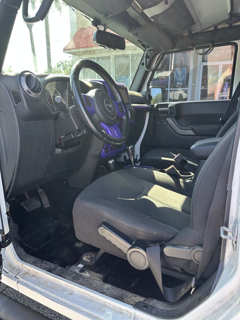 Photo 5 of this JEEP WRANGLER UNLIMI