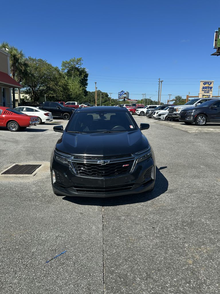 Photo 3 of this CHEVROLET EQUINOX