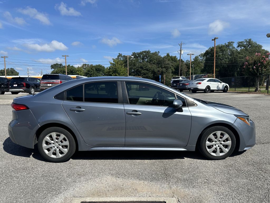 Photo 2 of this TOYOTA COROLLA