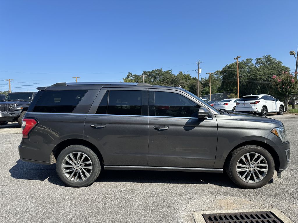 Photo 2 of this FORD EXPEDITION