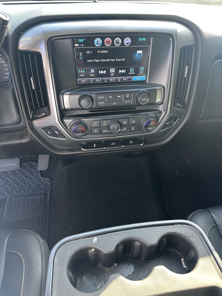 Photo 6 of this CHEVROLET SILVERADO 1500