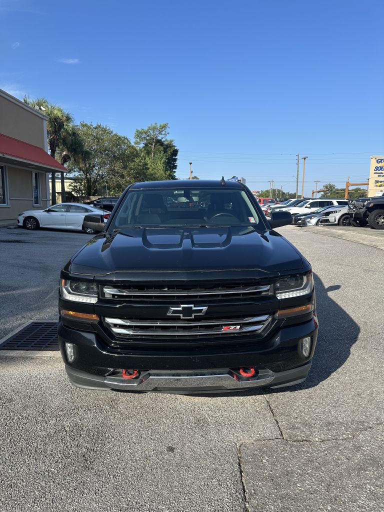 Photo 3 of this CHEVROLET SILVERADO 1500