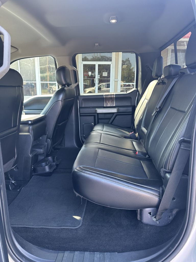 Photo 6 of this FORD F150