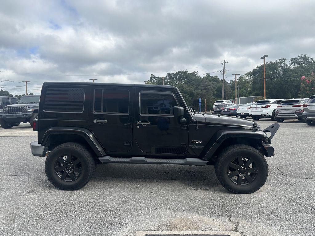 Photo 2 of this JEEP WRANGLER UNLIMI
