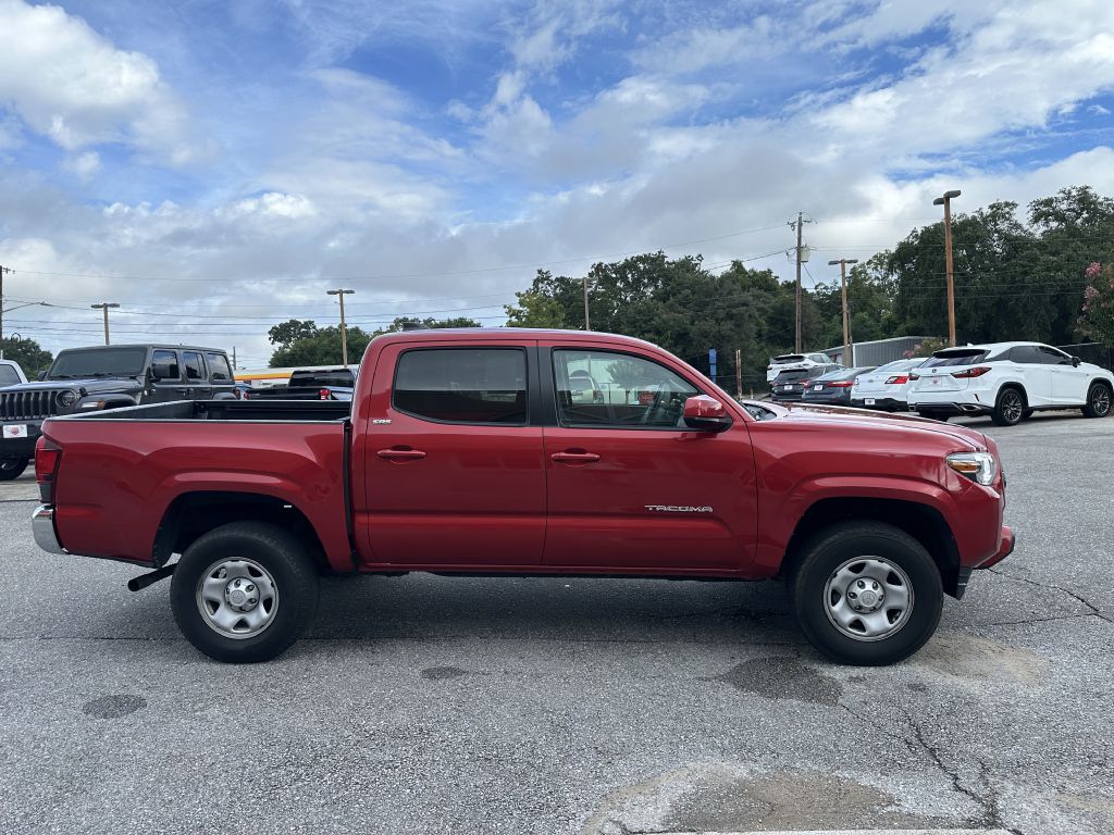 Photo 2 of this TOYOTA TACOMA
