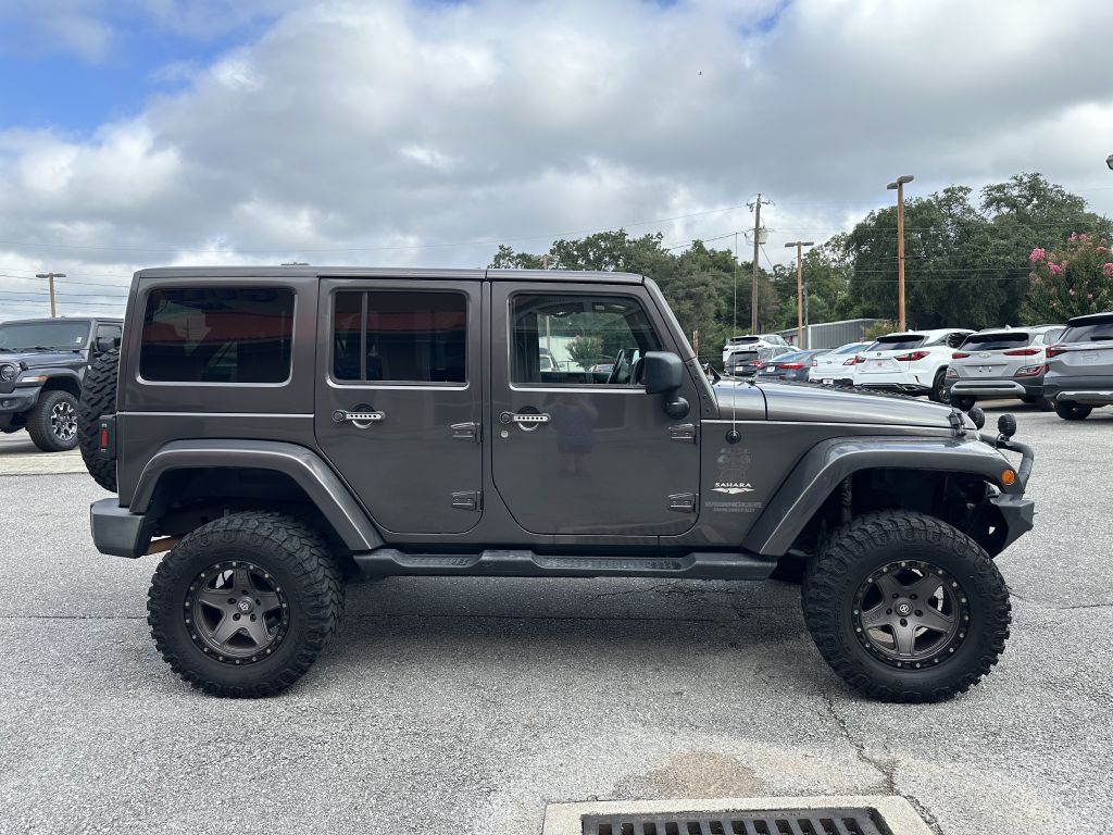 Photo 2 of this JEEP WRANGLER UNLIMI