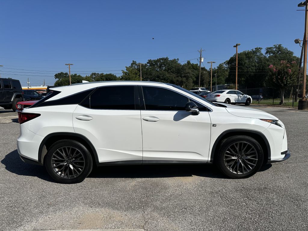 Photo 3 of this LEXUS RX
