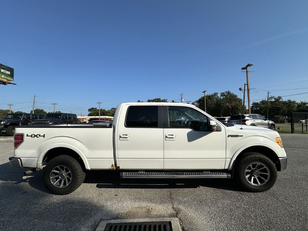 Photo 2 of this FORD F150