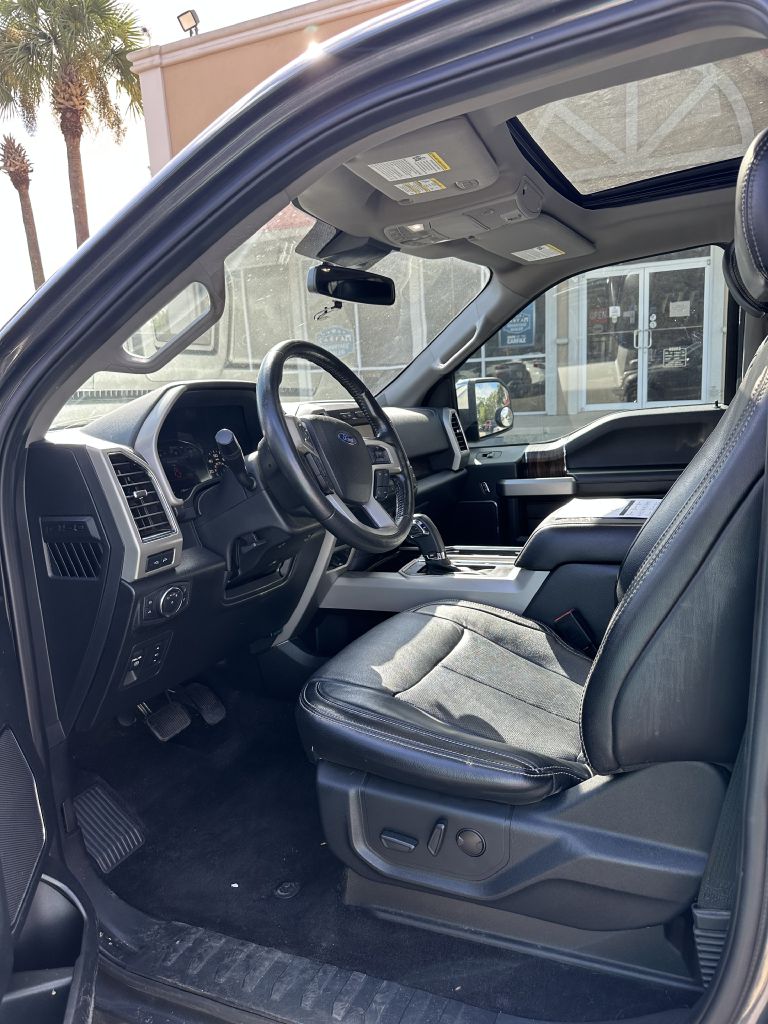Photo 5 of this FORD F150