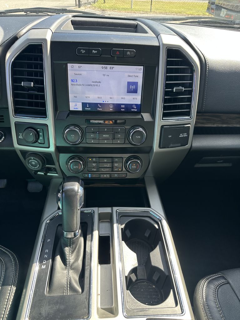 Photo 7 of this FORD F150