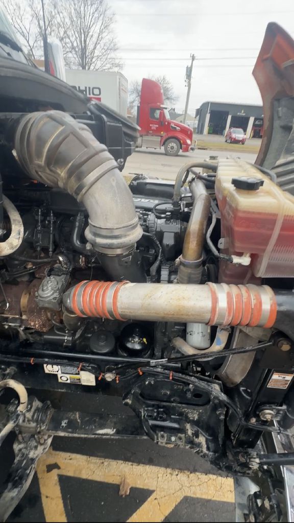 Photo 3 of this KENWORTH T680