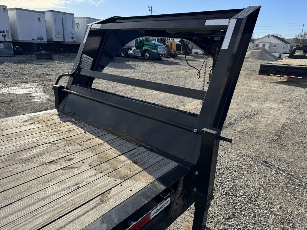 Photo 6 of this HORIZON TRAILER