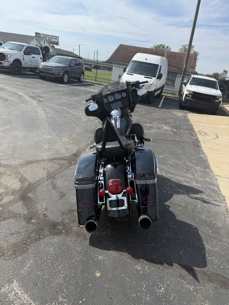 Photo 4 of this HARLEY DAVIDSON FLHT