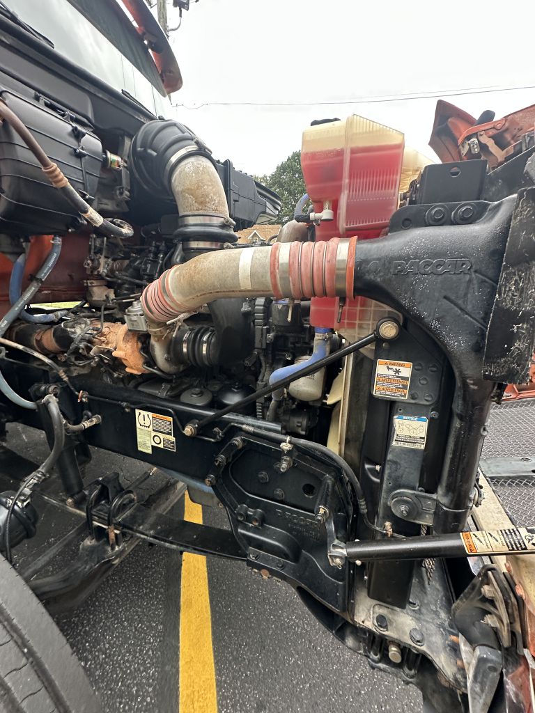 Photo 6 of this KENWORTH T880