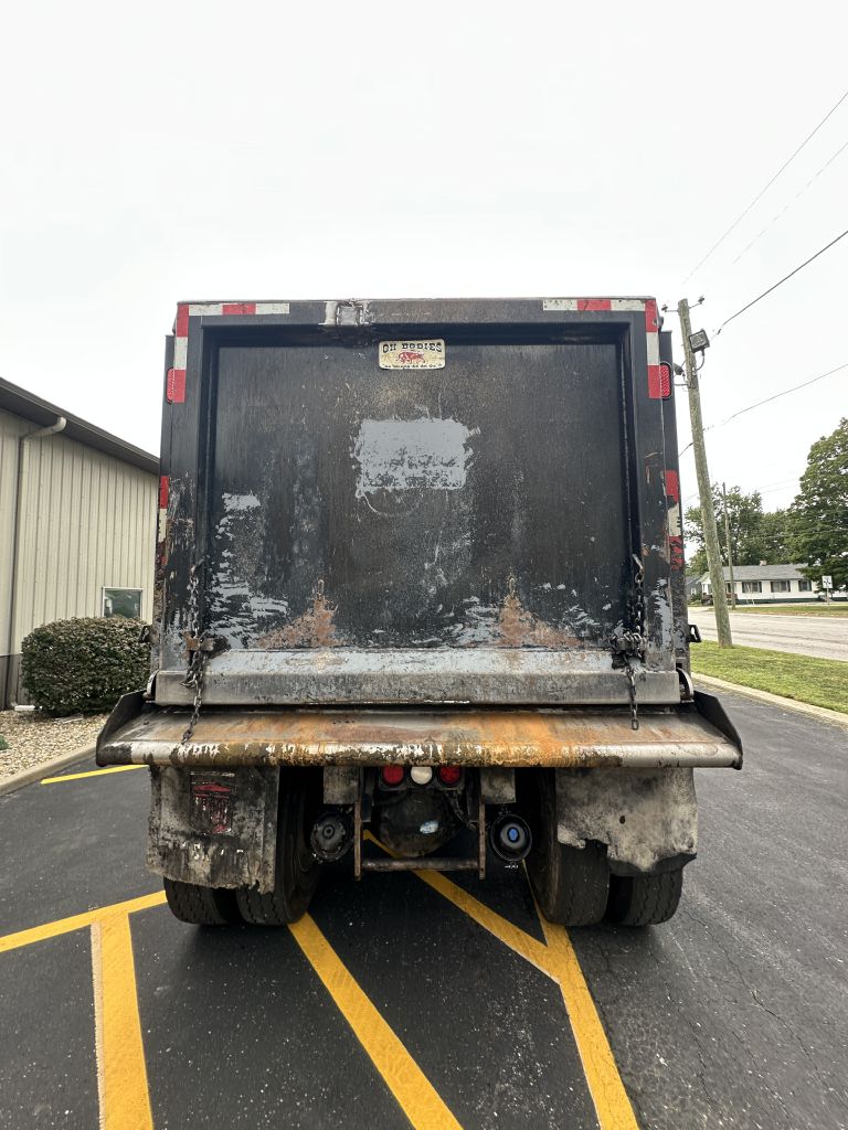 Photo 14 of this KENWORTH T880